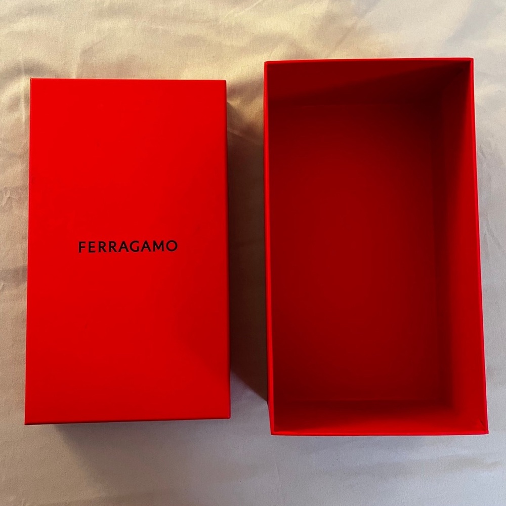 Ferragamo Shoe Box only